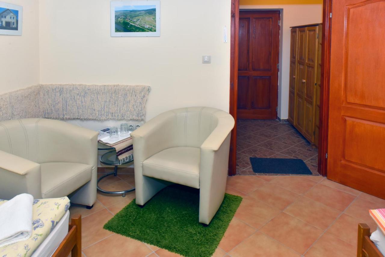 Szegi Nyakiglab Villa מראה חיצוני תמונה